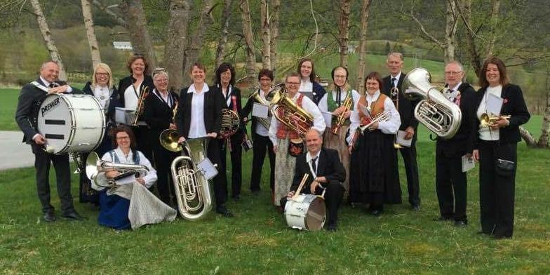 Bilde/illustrasjon om Kirksæterørens Hornmusikk