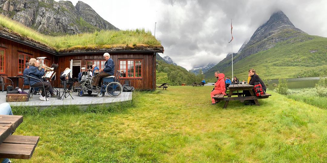 Bilde/illustrasjon for Opplev Trollheimsbrass