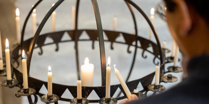 Bilde/illustrasjon for Åpen kirke Vinjeøra - allehelgenssøndag Åpen kirke Vinjeøra - allehelgenssøndag
